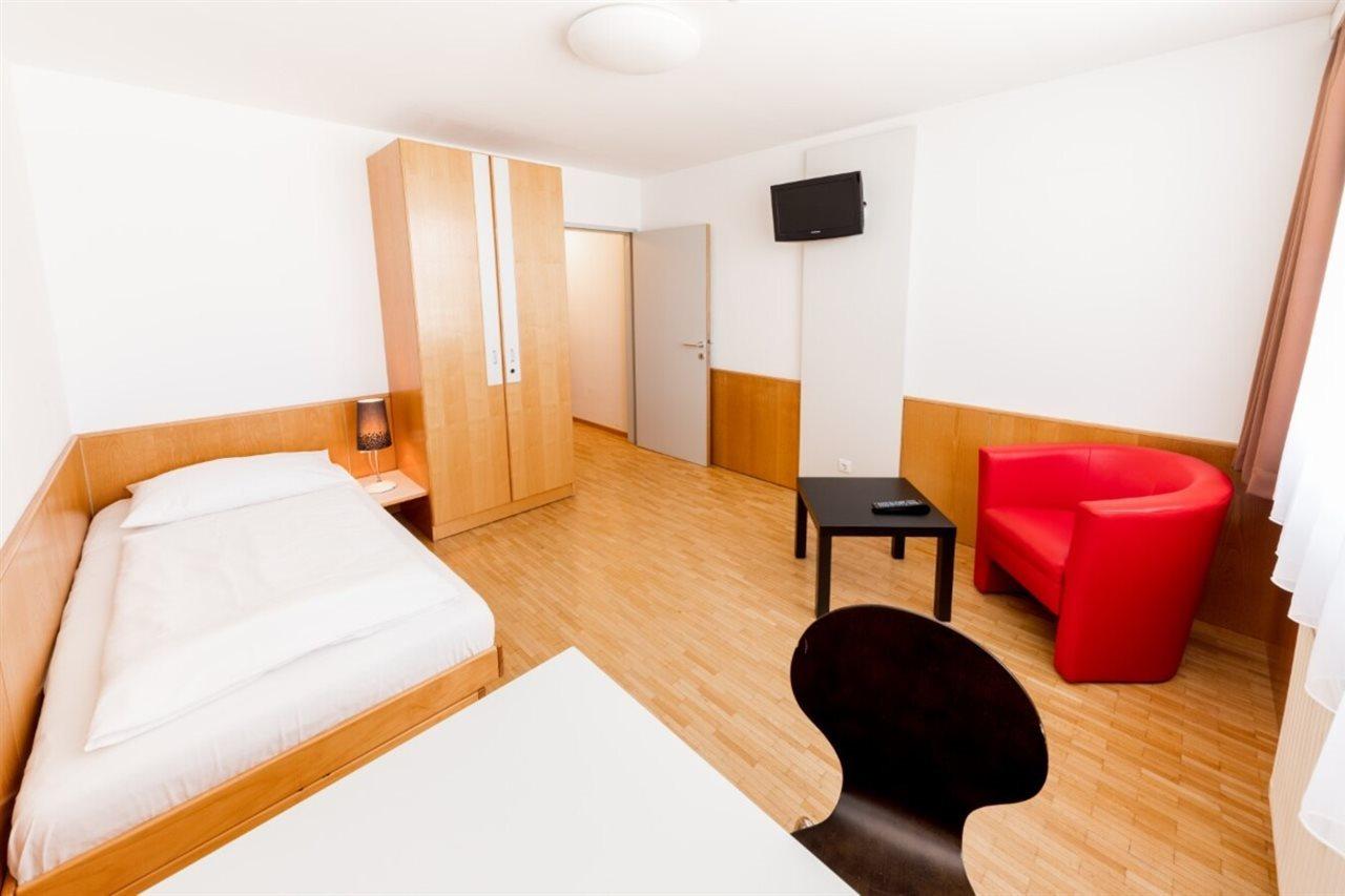 Allyouneed Klagenfurt 3*
